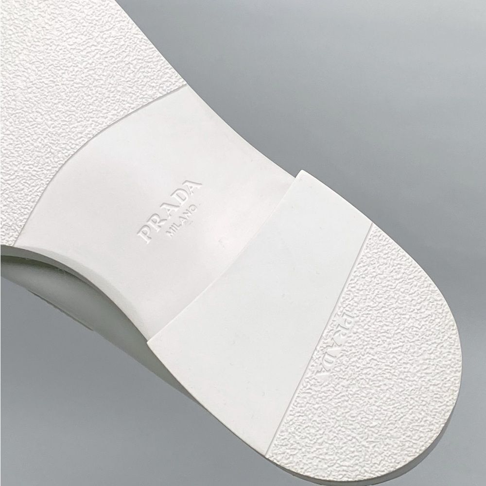 Prada Spazzolato Logo Platform Leather Loafers size 39 - Picture 14 of 14